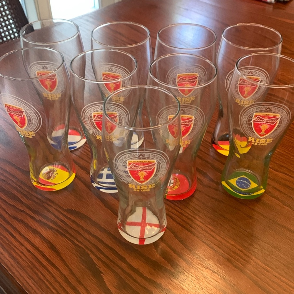 Soccer Flag Budweiser Beer Collector Pint Glasses